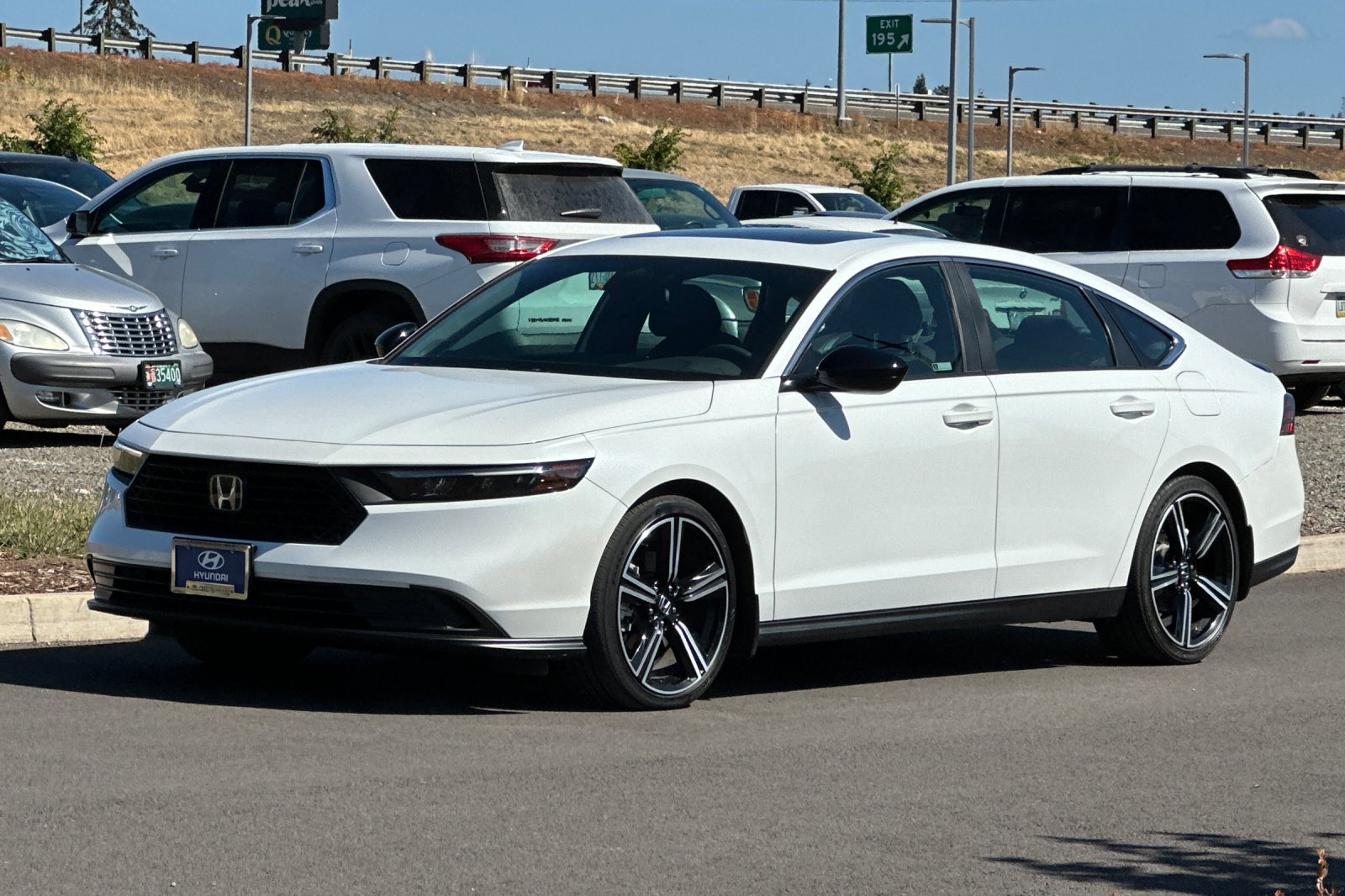 Used 2023 Honda Accord Sport image 7