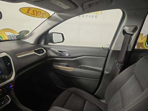 Used 2021 GMC Acadia SLE w/ Driver Convenience Package image 23