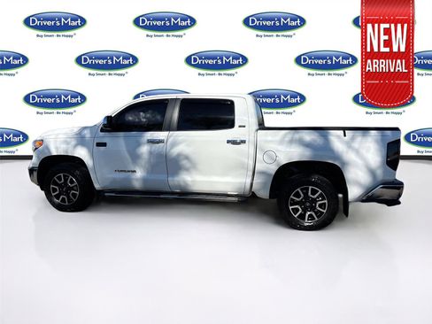 Used 2017 Toyota Tundra SR5 w/ SR5 Upgrade Package image 5