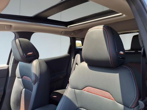 New 2026 Nissan Kicks SR w/ SR Premium Package FWD image 16