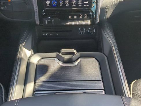 Used 2019 RAM 2500 Limited image 19