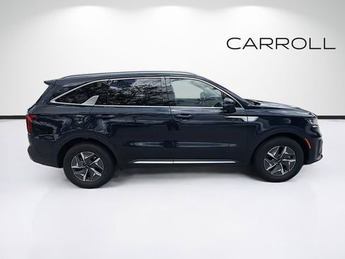 Used 2023 Kia Sorento EX FWD image 2