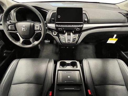New 2026 Honda Odyssey Elite image 25