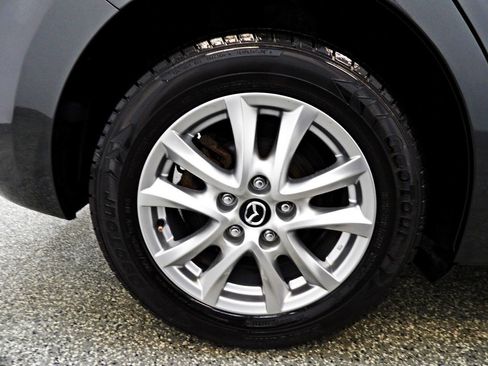 Used 2017 MAZDA MAZDA3 Sport FWD image 20