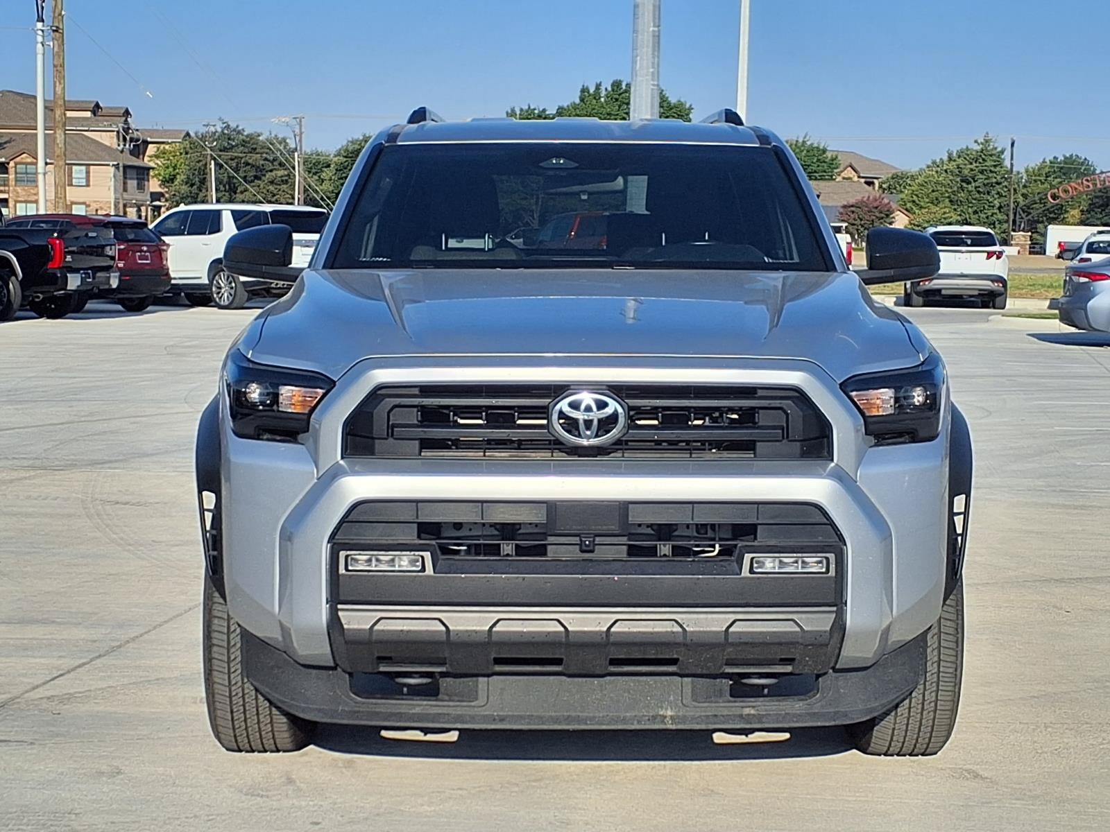 Used 2025 Toyota 4Runner SR5 AWD/4WD image 2