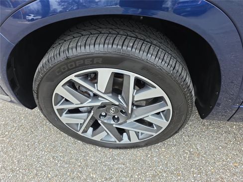 Certified 2021 Hyundai Santa Fe Calligraphy w/ Cargo Package image 12