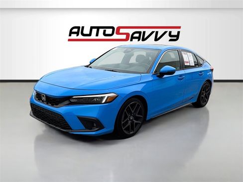 Used 2023 Honda Civic Sport Touring image 3