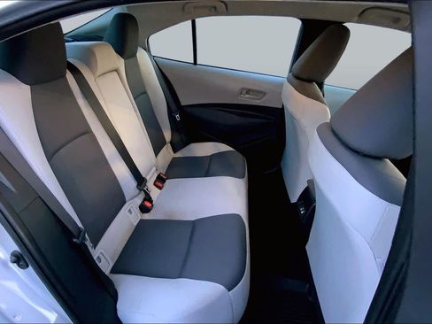Used 2024 Toyota Corolla LE FWD image 19