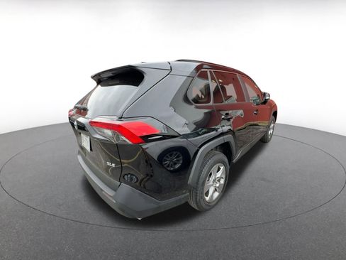 Used 2025 Toyota RAV4 XLE image 8