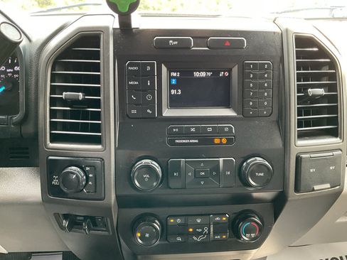Used 2022 Ford F350 XL w/ Power Equipment Group AWD/4WD image 21