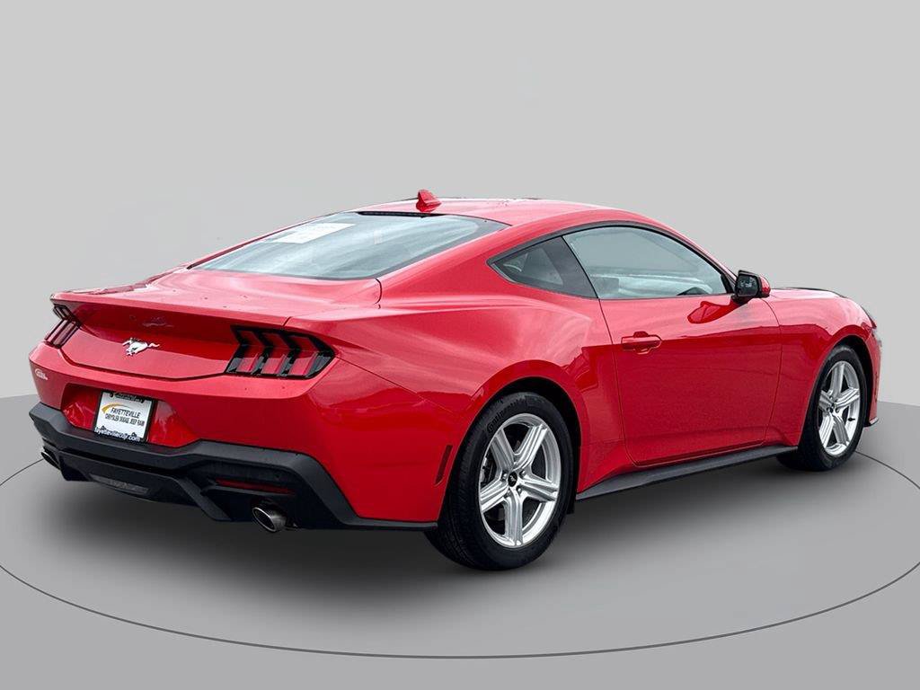 Used 2026 Ford Mustang Premium RWD image 3