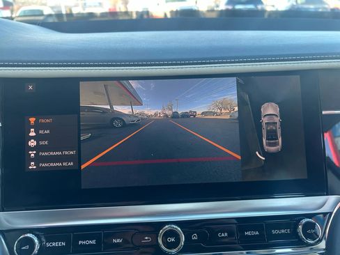 Used 2021 Bentley Flying Spur W12 image 8