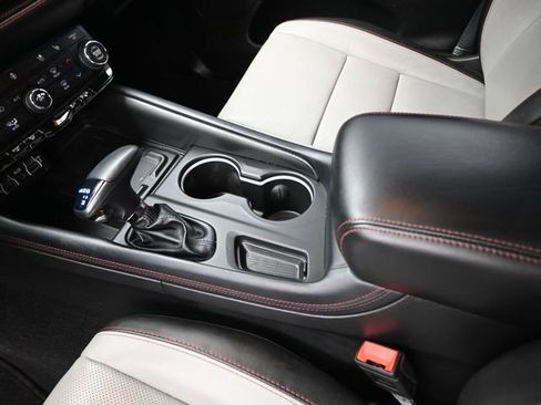 Used 2024 Dodge Durango R/T image 31