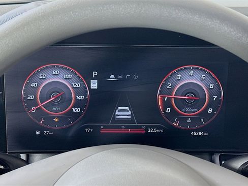 Certified 2024 Hyundai Elantra SEL image 12