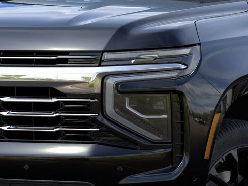 New 2026 Chevrolet Suburban LT AWD/4WD image 10