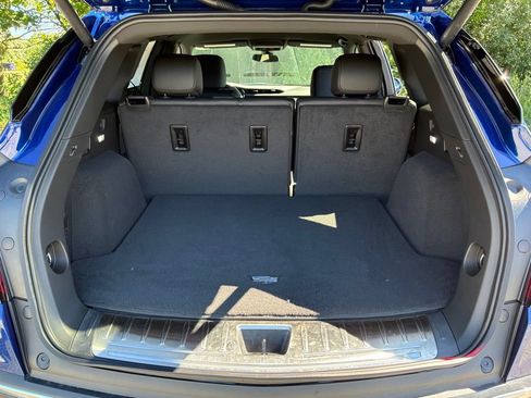 New 2026 Cadillac XT5 Luxury w/ LPO, Premium Carpet Package AWD/4WD image 21