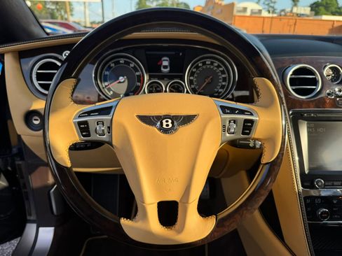 Used 2015 Bentley Continental GT AWD/4WD image 30