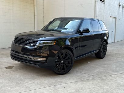 New 2025 Land Rover Range Rover SE