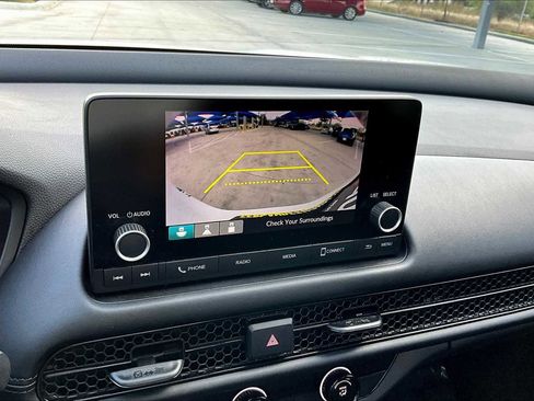 Used 2024 Honda HR-V LX image 27