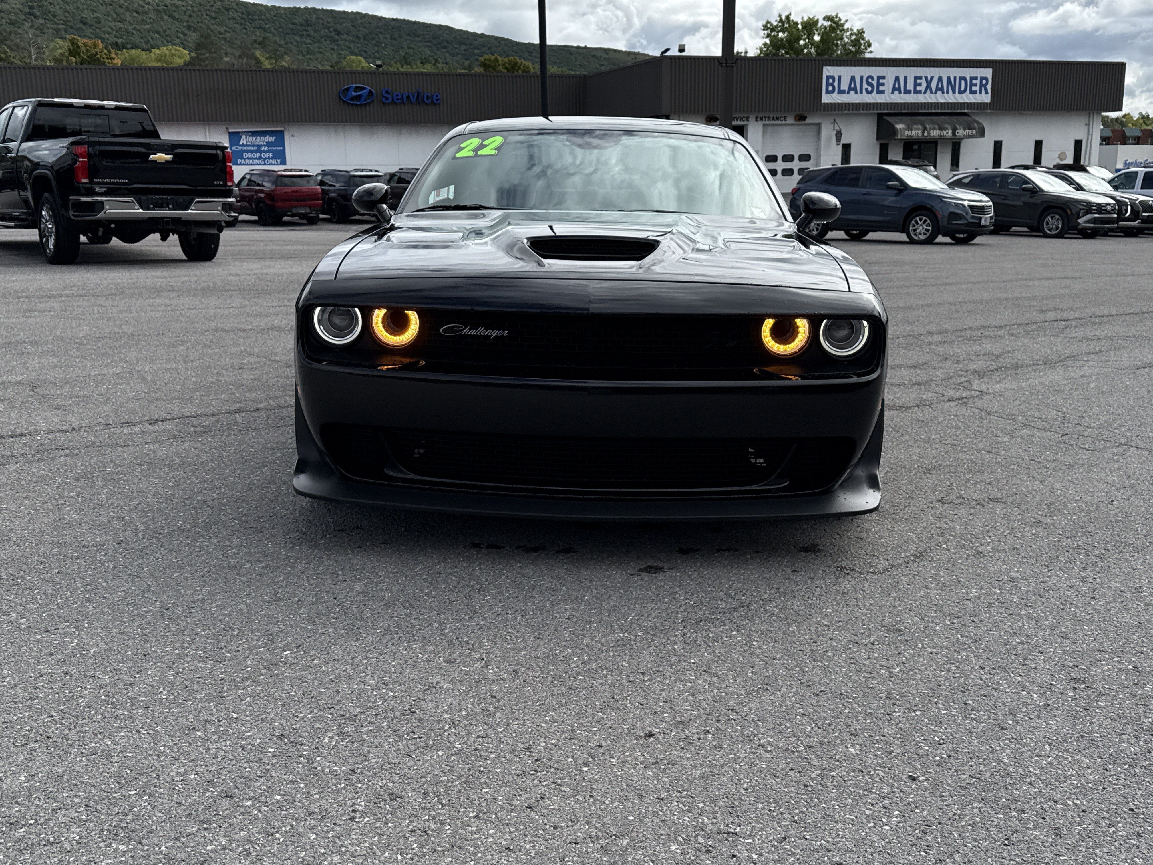 Used 2022 Dodge Challenger R/T Scat Pack RWD image 8