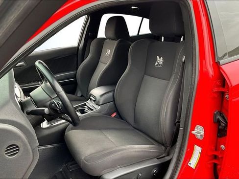 Used 2018 Dodge Charger R/T Scat Pack image 21