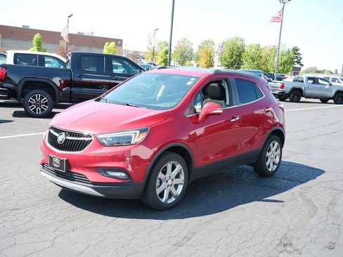 Used 2020 Buick Encore Essence w/ Experience Buick Package AWD/4WD image 4