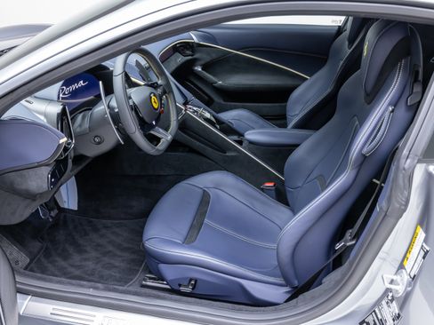 Used 2023 Ferrari Roma RWD image 28