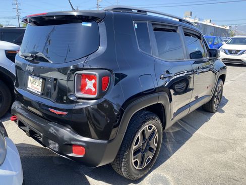 Used 2015 Jeep Renegade Trailhawk w/ Premium Leather Group image 8