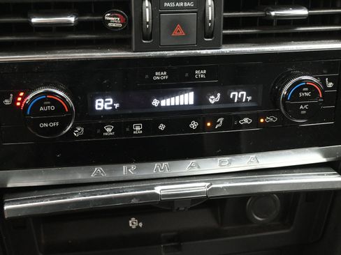 Used 2021 Nissan Armada SV image 21