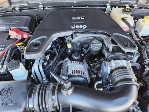 Used 2020 Jeep Gladiator Overland image 20