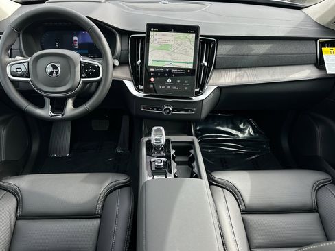 New 2026 Volvo XC90 T8 Ultra w/ Lounge Package AWD/4WD image 11
