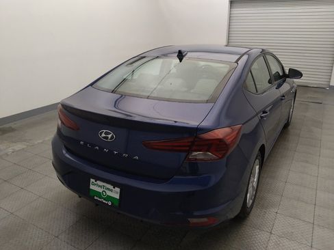 Used 2020 Hyundai Elantra SEL FWD image 7