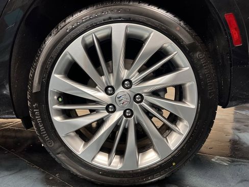 Used 2024 Buick Envision Avenir image 7