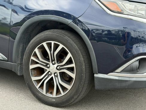 Used 2018 Mitsubishi Outlander SE FWD image 10