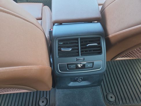 Used 2020 Audi A4 2.0T Premium w/ Convenience Package image 24