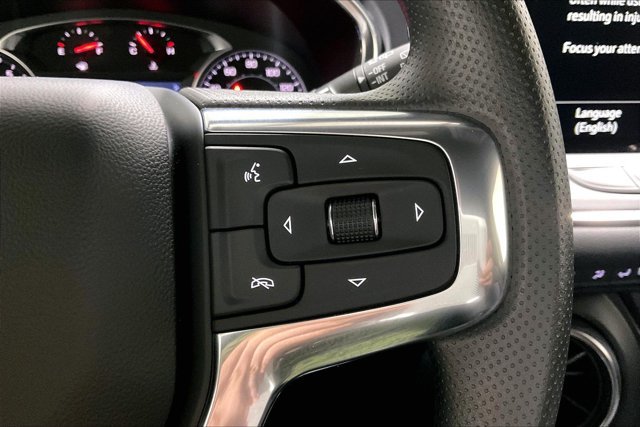 Used 2025 Chevrolet Blazer LT FWD image 19