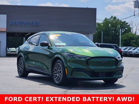 Certified 2025 Ford Mustang Mach-E Premium AWD/4WD image 3