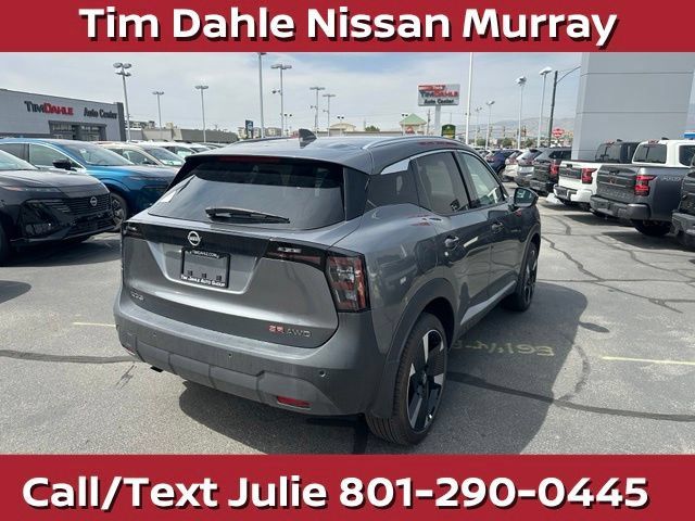 Used 2025 Nissan Kicks SR w/ Illumination Package AWD/4WD image 11