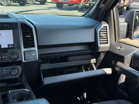 Used 2020 Ford F150 XLT w/ Equipment Group 302A Luxury AWD/4WD image 24