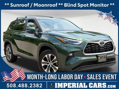 Used 2023 Toyota Highlander XLE