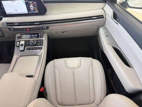 Used 2025 Hyundai Palisade Calligraphy image 28