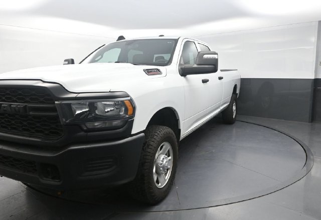 Used 2023 RAM 2500 Tradesman AWD/4WD image 10