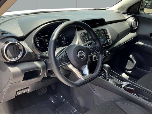 Certified 2024 Nissan Kicks SV FWD image 18