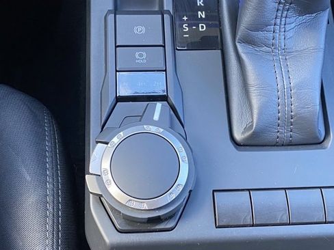 Used 2025 Toyota Tacoma SR image 20