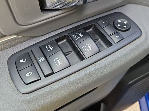 Used 2018 RAM 1500 Big Horn AWD/4WD image 17