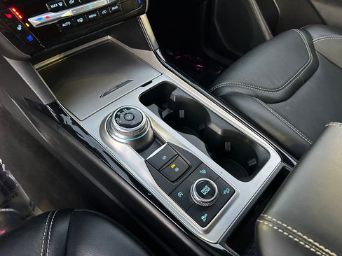 Used 2022 Ford Explorer ST w/ Equipment Group 401A image 18