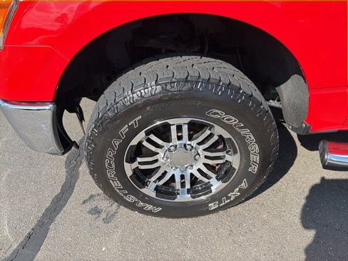 Used 2014 Ford F150 XLT AWD/4WD image 28