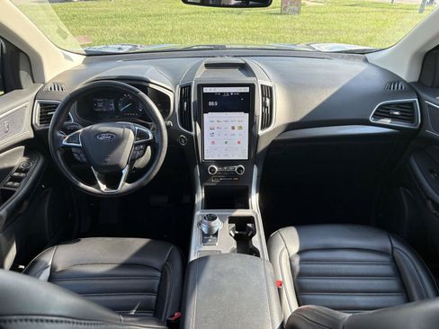Used 2024 Ford Edge SEL AWD/4WD image 12