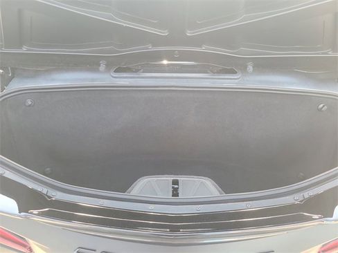 Used 2021 Chevrolet Corvette Stingray Premium Conv w/ Z51 Performance Package image 10