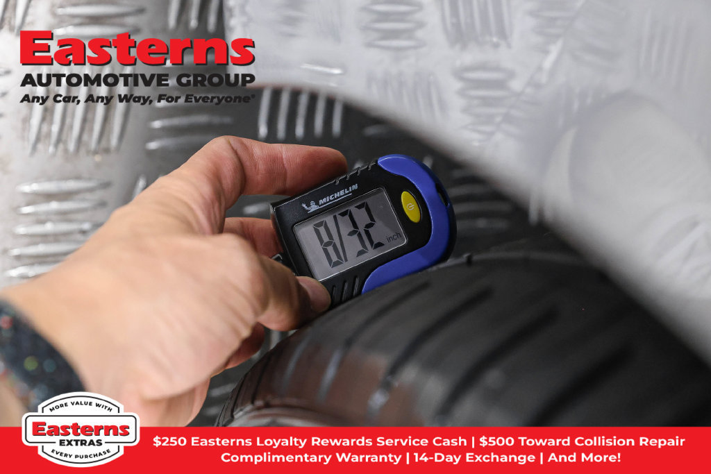 Used 2023 Acura TLX w/ Technology Package FWD image 29